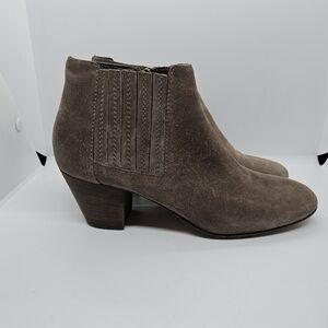 Aquatalia brown suede heeled ankle boots 7.5